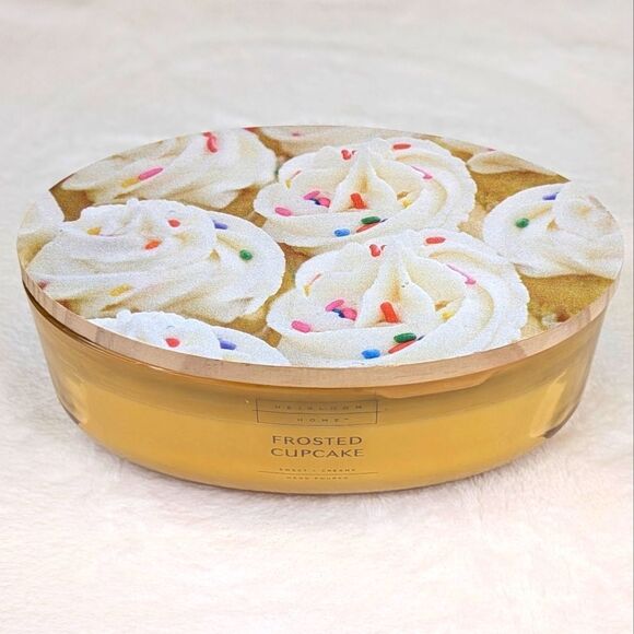 Heirloom Home Frosted Cupcake Scented 2-Wick Candle - 16.5 oz - Picture 1 of 7